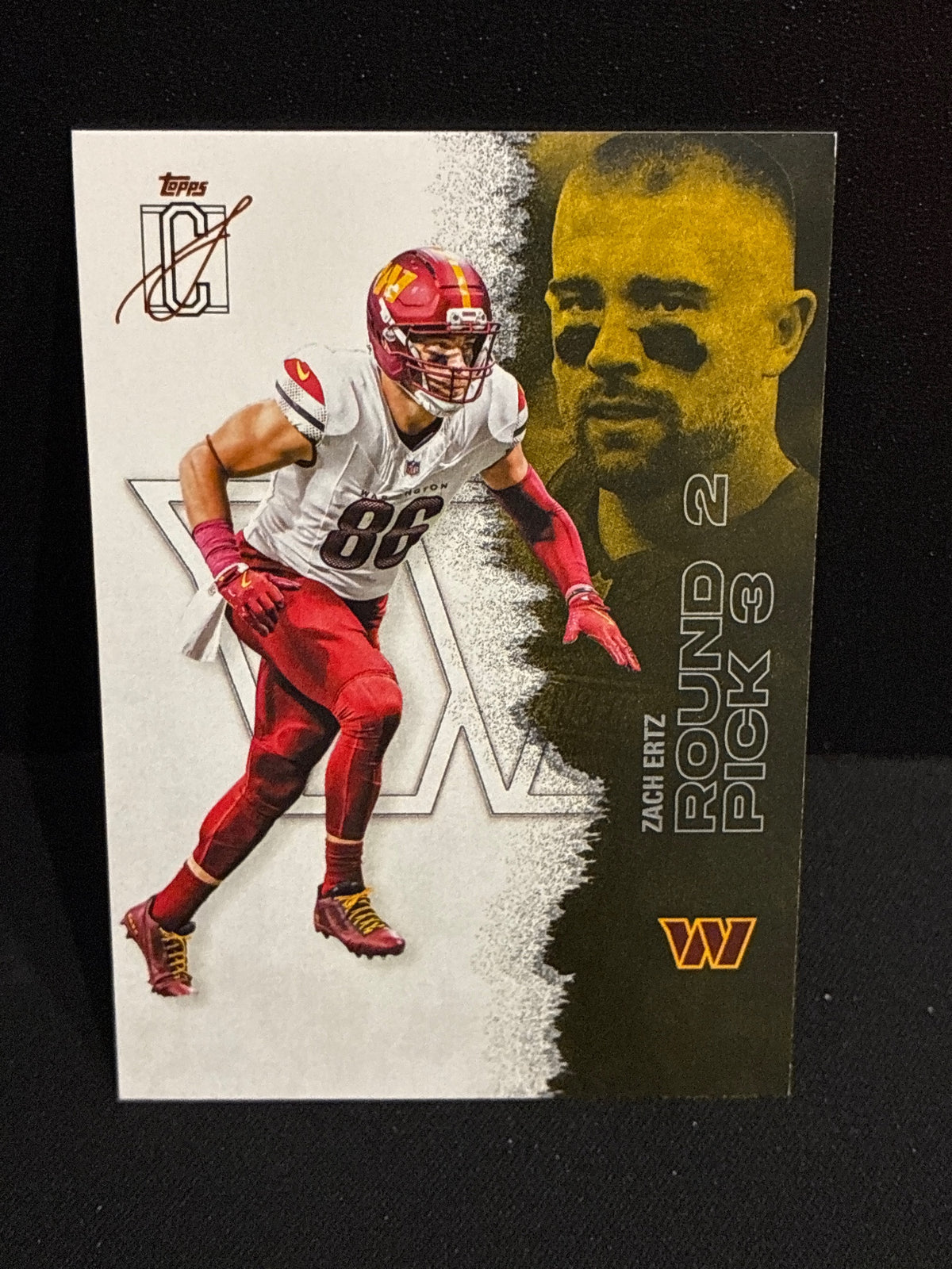 2025 Topps Signature Class #100 Zach Ertz