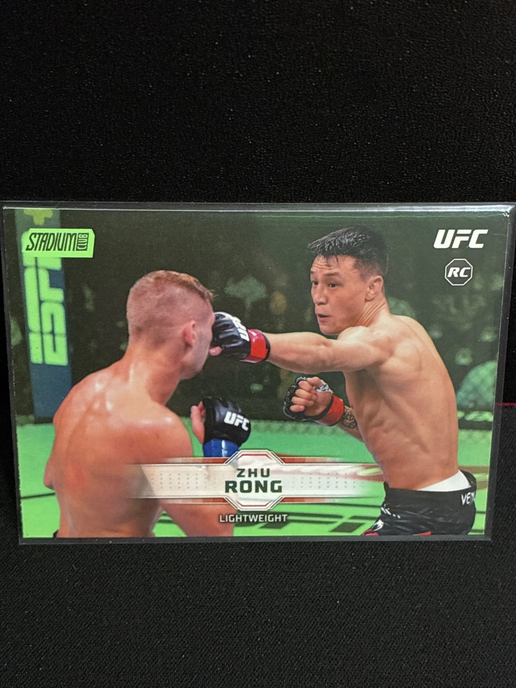 2026 Stadium Club UFC #152 Zhu Rong Lime Green