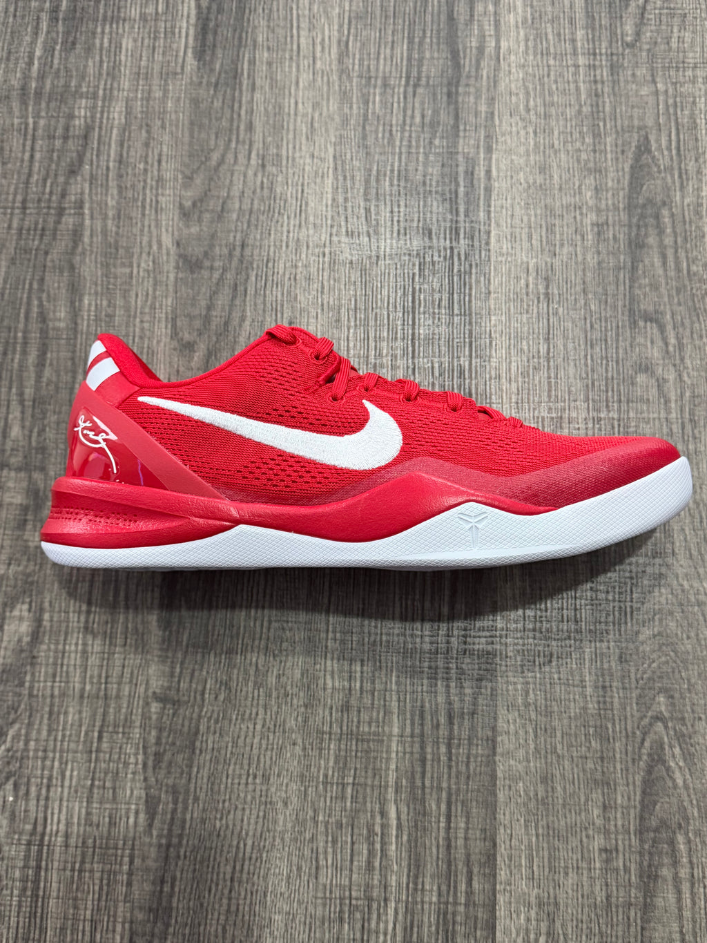 KOBE VIII PROTRO TB P