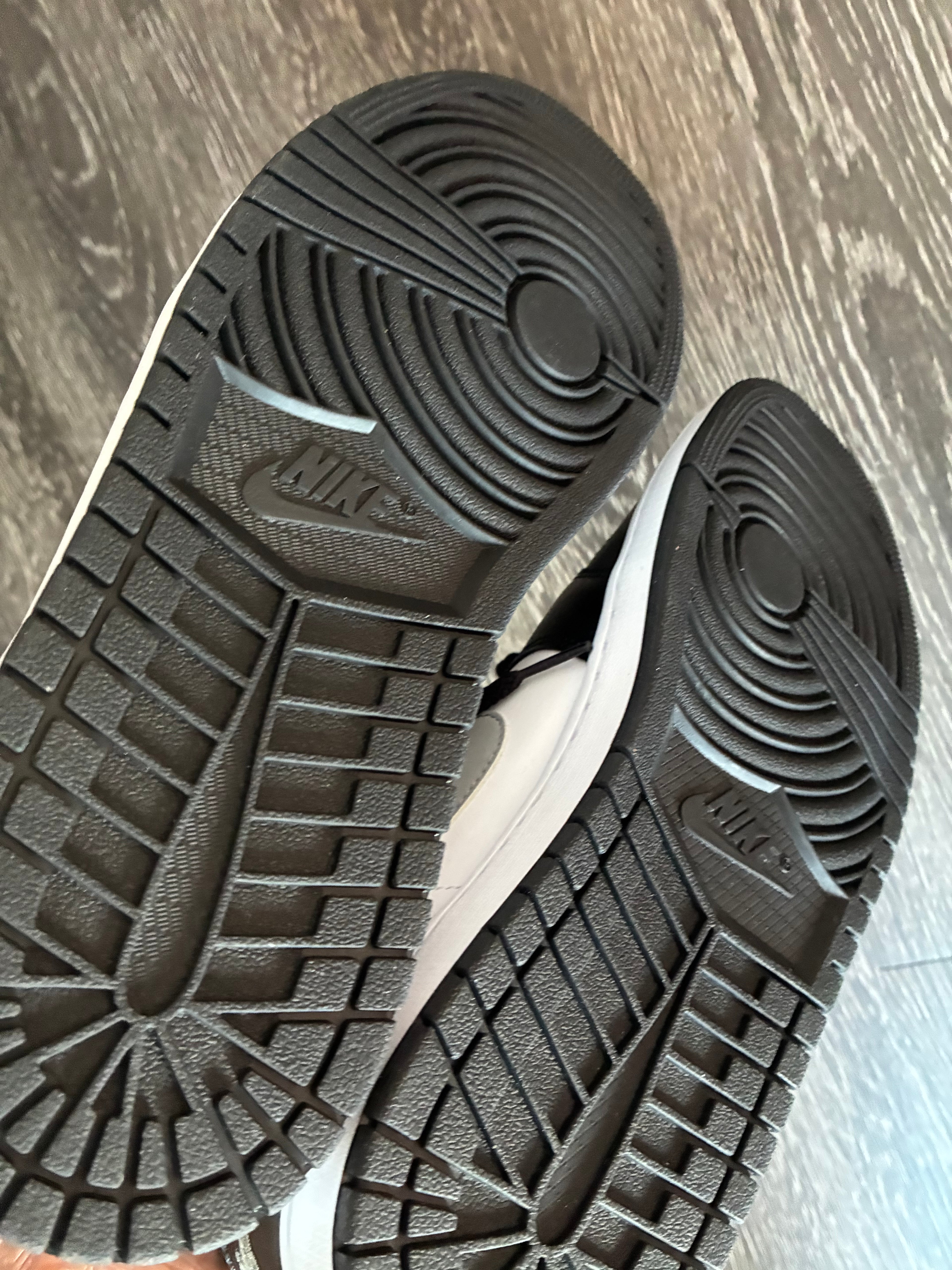 Air Jordan 1 Low